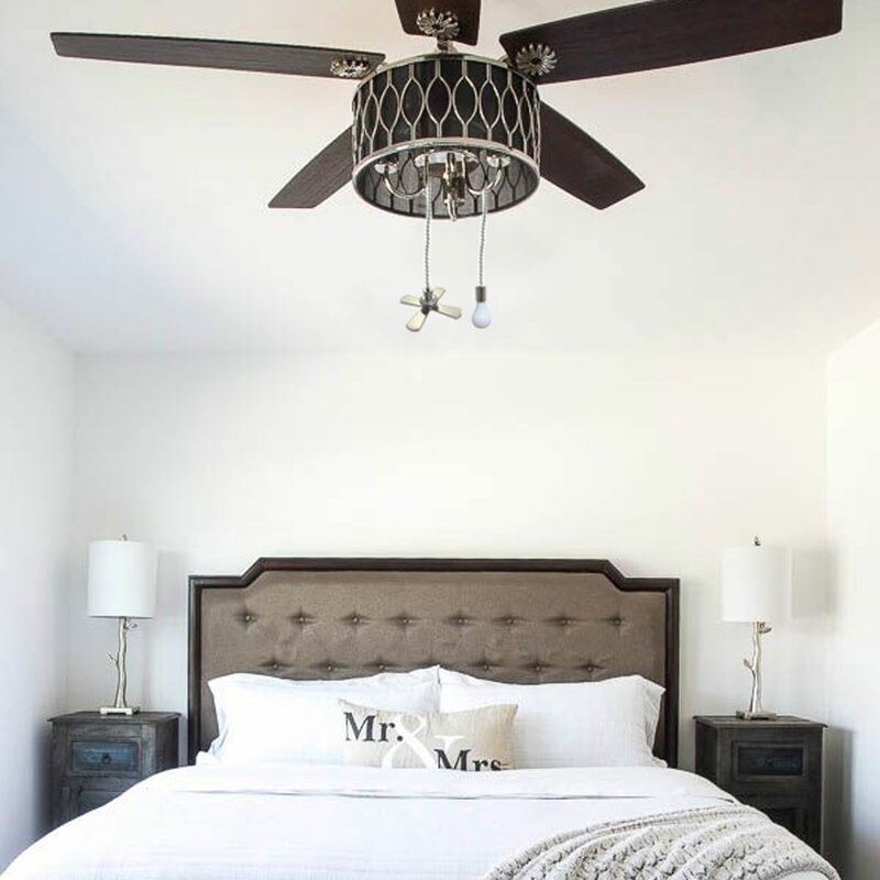 2 Piece Fan and Light Bulb Shaped Ceiling Fan Pull Chain Set